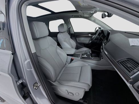 Used 2021 Audi Q5 Prestige w/ Prestige Package AWD/4WD image 30