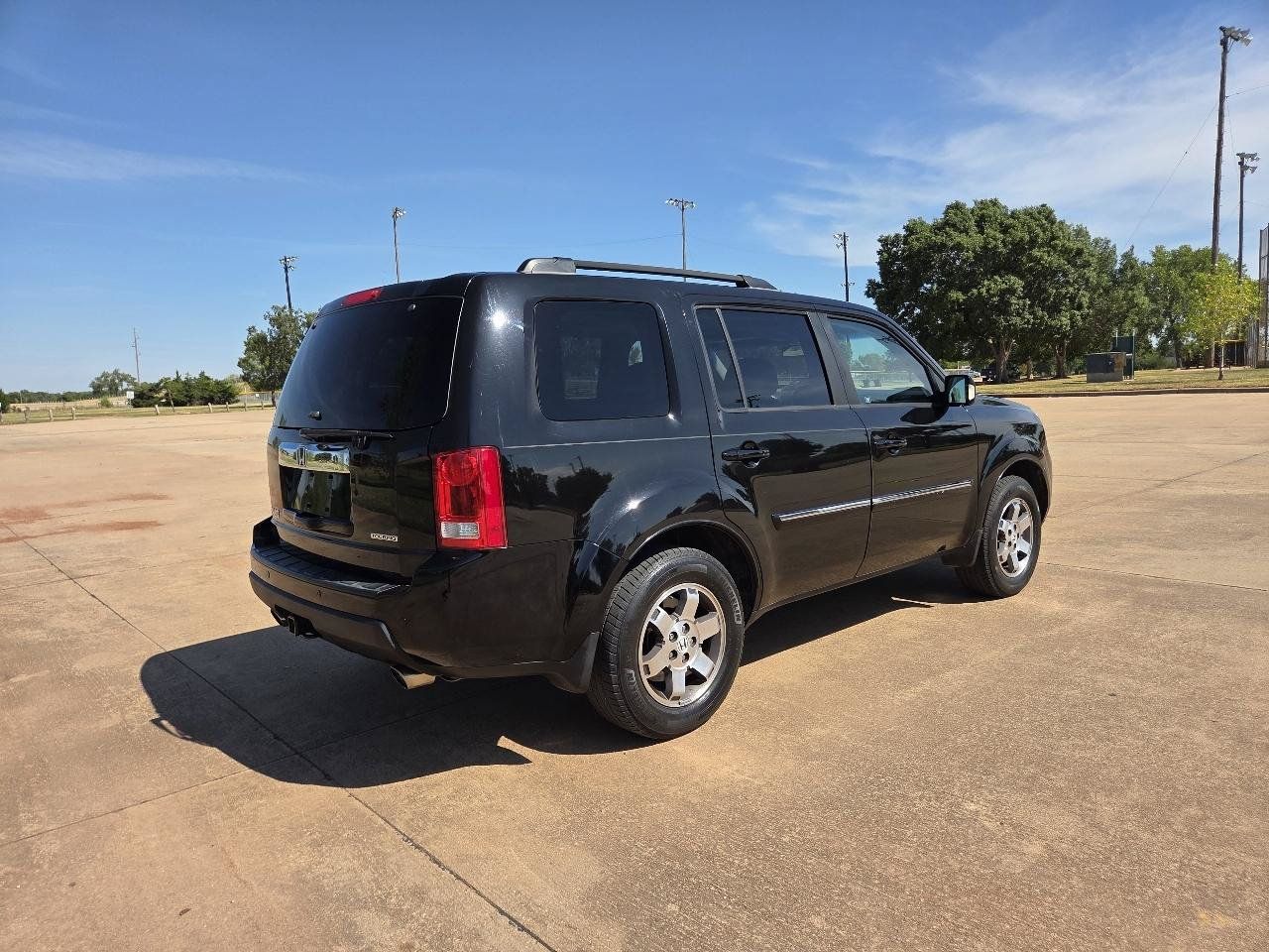 Used 2011 Honda Pilot Touring image 32