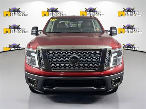 Used 2018 Nissan Titan Platinum Reserve image 2
