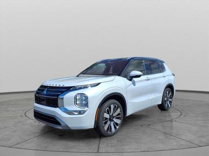 New 2025 Mitsubishi Outlander SEL