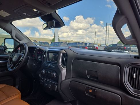 Used 2024 Chevrolet Silverado 2500 Custom w/ Custom Value Package AWD/4WD image 56