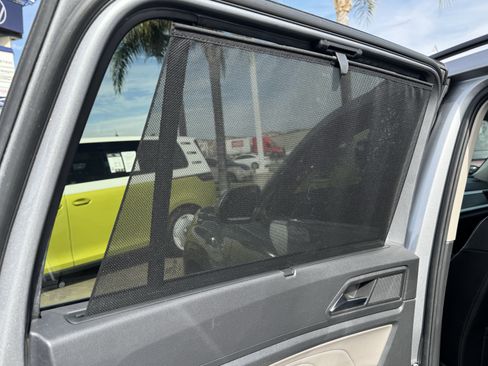 Certified 2023 Volkswagen Atlas SE w/ Panoramic Sunroof Package image 35