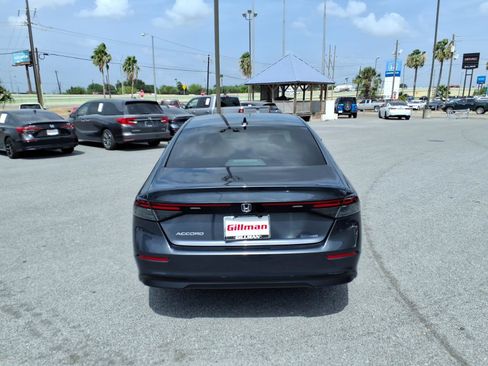 Certified 2023 Honda Accord LX image 7