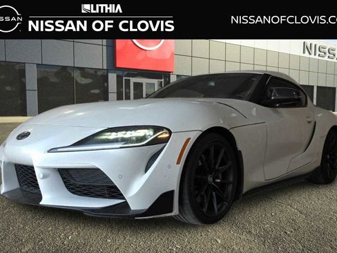 Used 2023 Toyota Supra Premium image 1