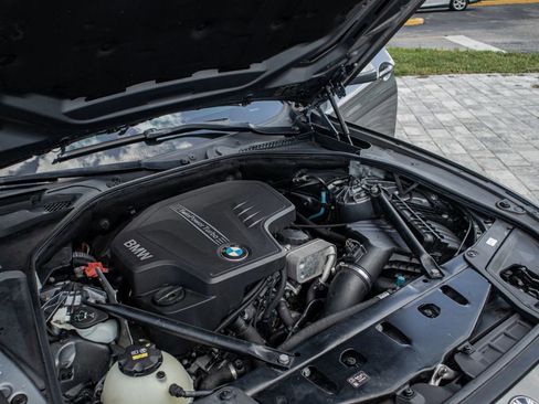 Used 2016 BMW 528i Sedan RWD image 30