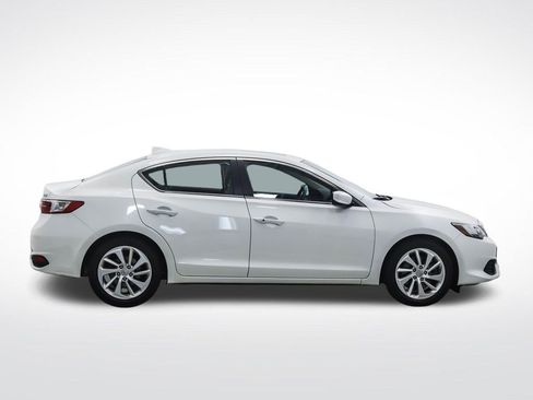 Used 2017 Acura ILX FWD image 6