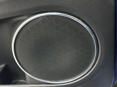 Used 2016 Honda HR-V EX-L image 41