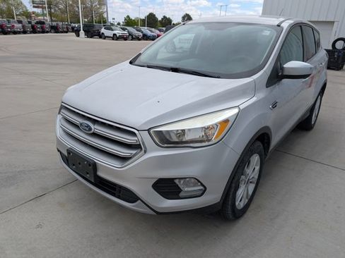 Used 2017 Ford Escape SE AWD/4WD image 21