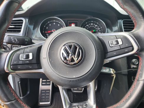 Used 2017 Volkswagen GTI S FWD image 20