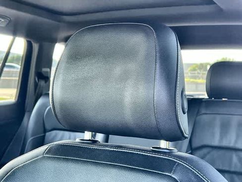 Used 2021 Volkswagen Tiguan SEL Premium R-Line AWD/4WD image 25