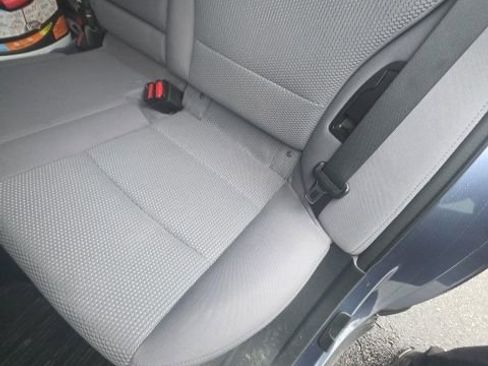 Used 2018 Subaru Outback 2.5i Premium image 10