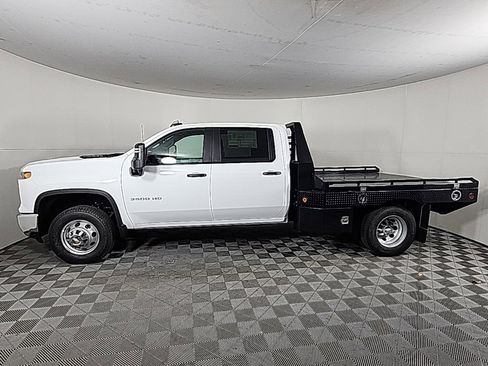 New 2025 Chevrolet Silverado 3500 W/T w/ WT Convenience Package image 6
