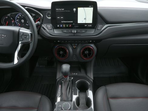 Used 2024 Chevrolet Blazer RS FWD image 12