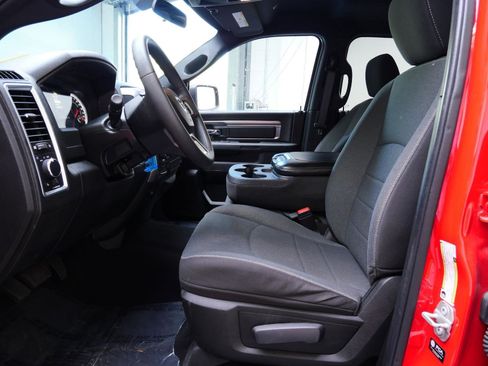 Used 2024 RAM 1500 Classic Warlock AWD/4WD image 16