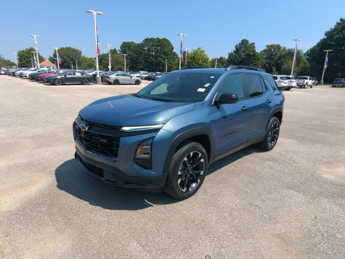 Used 2025 Chevrolet Equinox RS FWD image 5