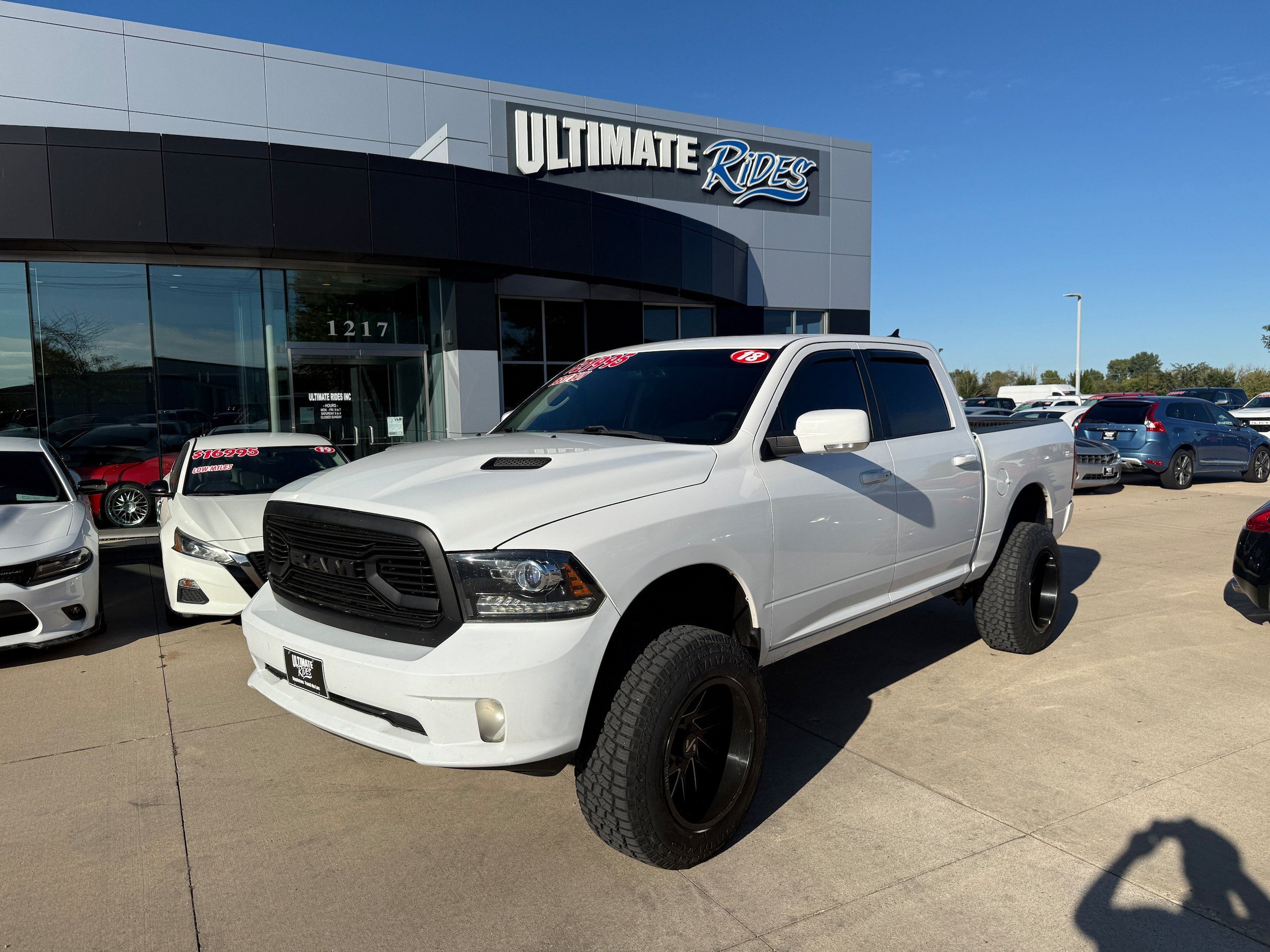 Used 2018 RAM 1500 Sport w/ Convenience Group AWD/4WD image 1