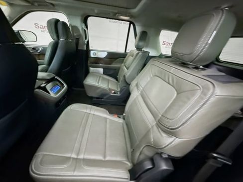 Used 2024 Lincoln Navigator Black Label image 26