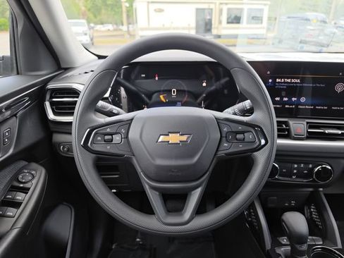 New 2026 Chevrolet TrailBlazer LS w/ LS Convenience Package FWD image 15