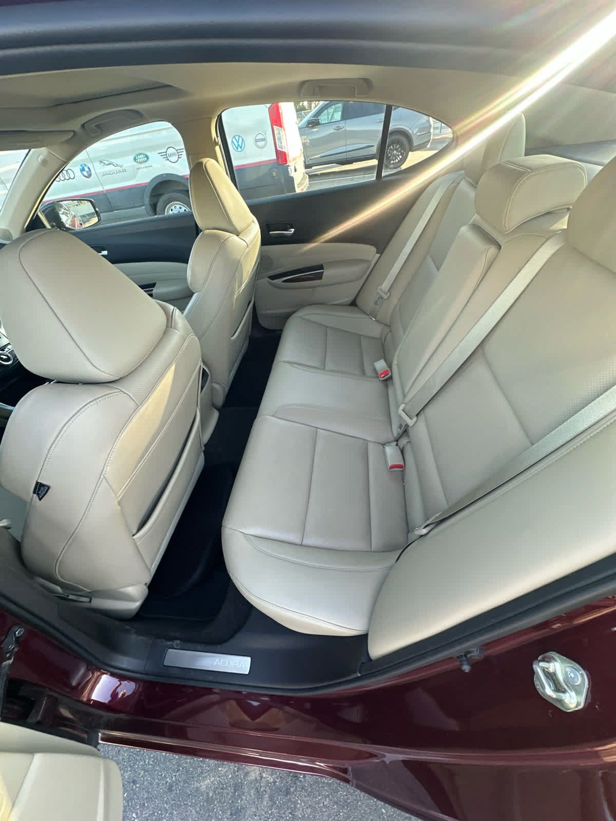 Used 2015 Acura TLX w/ Technology Package FWD image 6