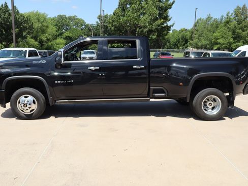 Used 2023 Chevrolet Silverado 3500 High Country AWD/4WD image 7
