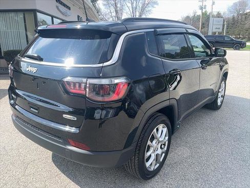Certified 2022 Jeep Compass Latitude image 6
