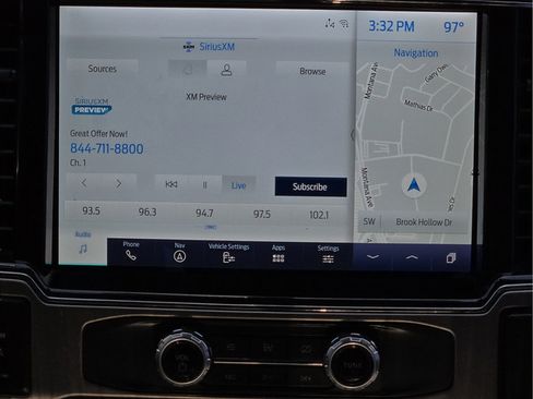 Used 2022 Ford F250 Platinum AWD/4WD image 9