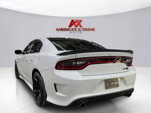 Used 2019 Dodge Charger SRT Hellcat w/ Harman/Kardon Audio Group RWD image 6