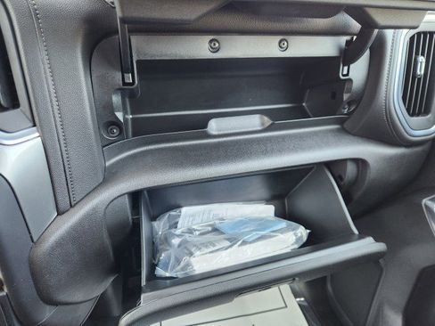 Used 2022 Chevrolet Silverado 1500 RST image 45