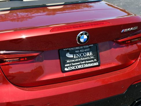 Used 2025 BMW M440i Convertible RWD image 10