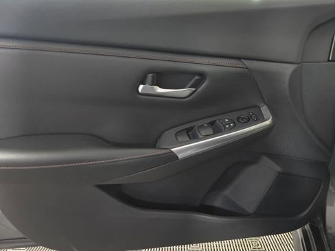 Used 2023 Nissan Sentra SR w/ Trunk Package image 25