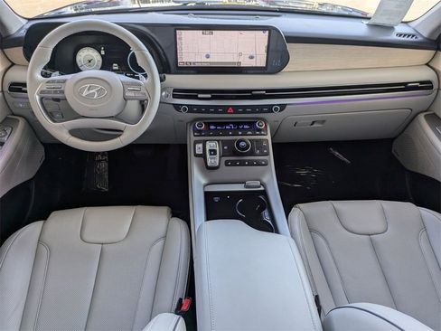 Used 2025 Hyundai Palisade Limited image 25