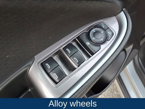 Used 2023 Chevrolet Malibu LT image 24