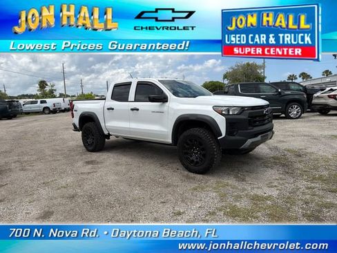 Used 2023 Chevrolet Colorado Trail Boss w/ Technology Package AWD/4WD image 1