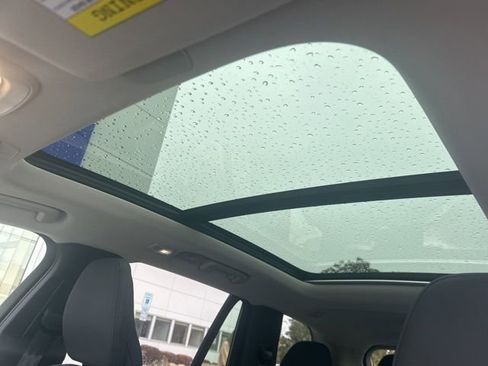 Used 2025 Volvo XC90 B6 Plus image 28