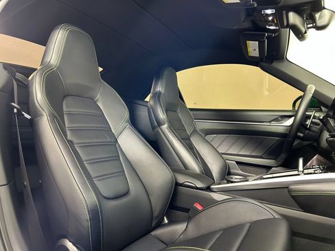Certified 2021 Porsche 911 Turbo AWD/4WD image 23
