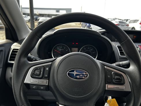 Used 2017 Subaru Forester 2.5i image 17