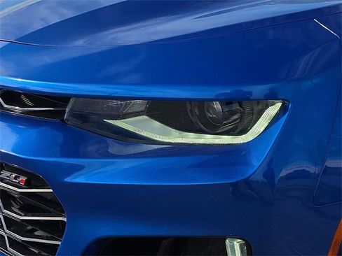Used 2018 Chevrolet Camaro ZL1 w/ LPO, ZL1 Protection Package image 7