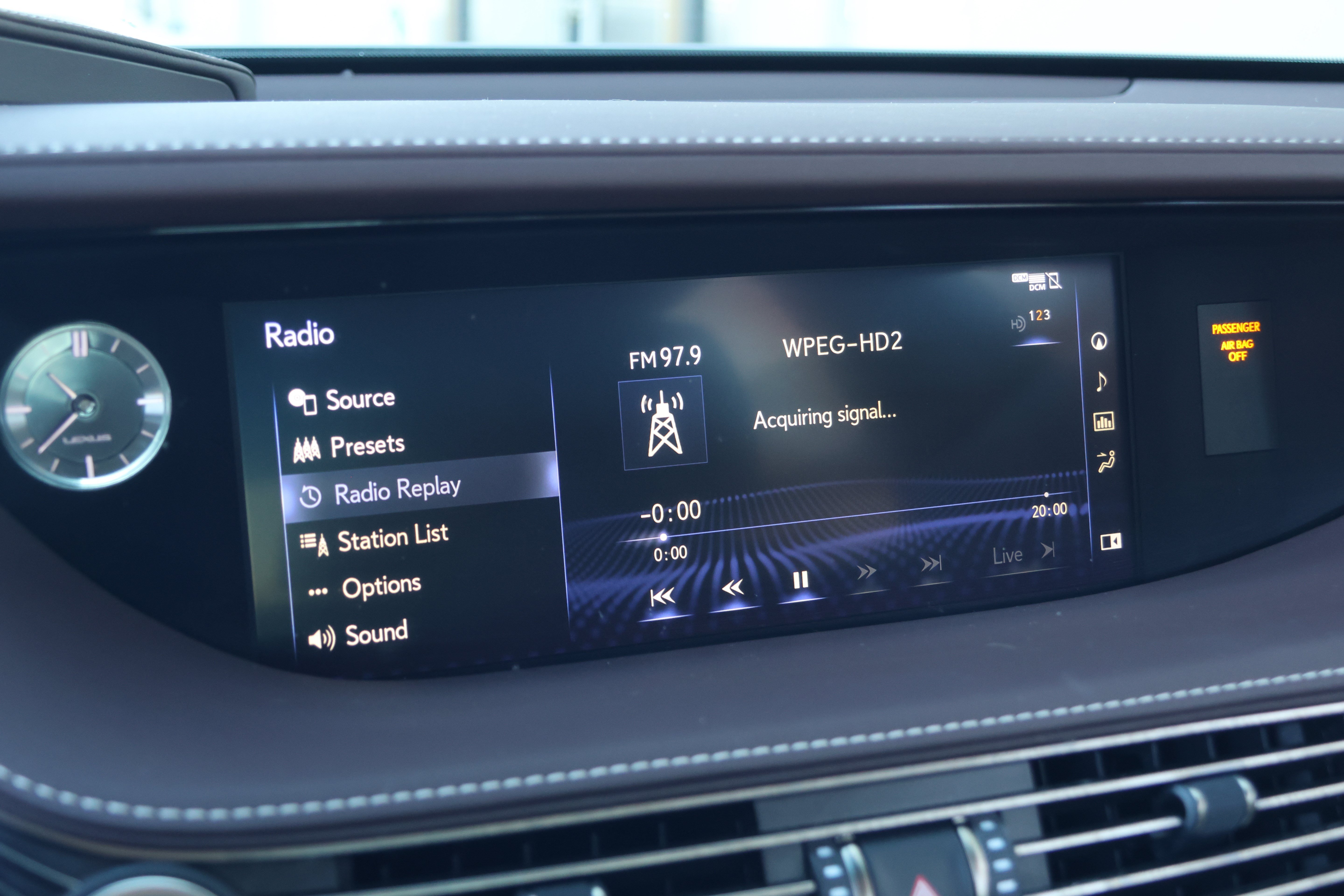 Used 2020 Lexus LS 500 w/ Interior Upgrade Package RWD image 20