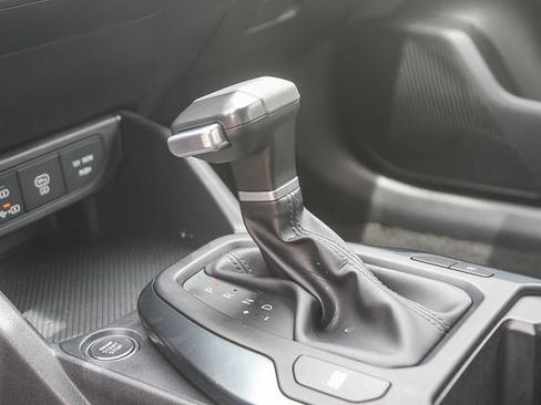 Certified 2025 Kia K4 FWD image 23