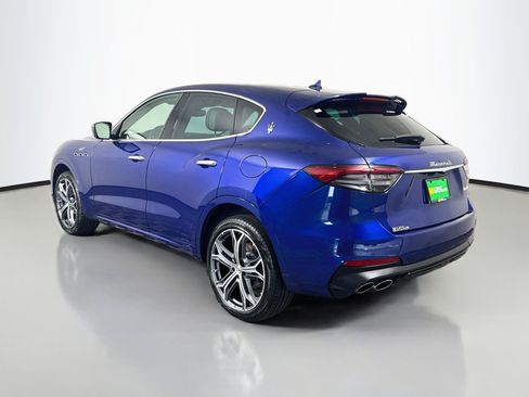 Used 2022 Maserati Levante GT AWD/4WD image 7