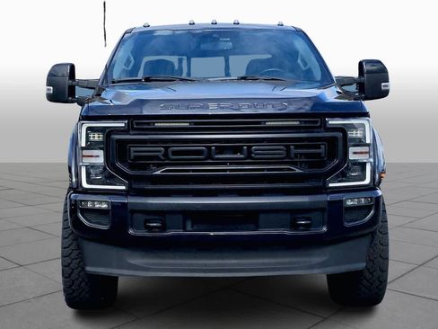 Used 2021 Ford F250 Lariat image 4