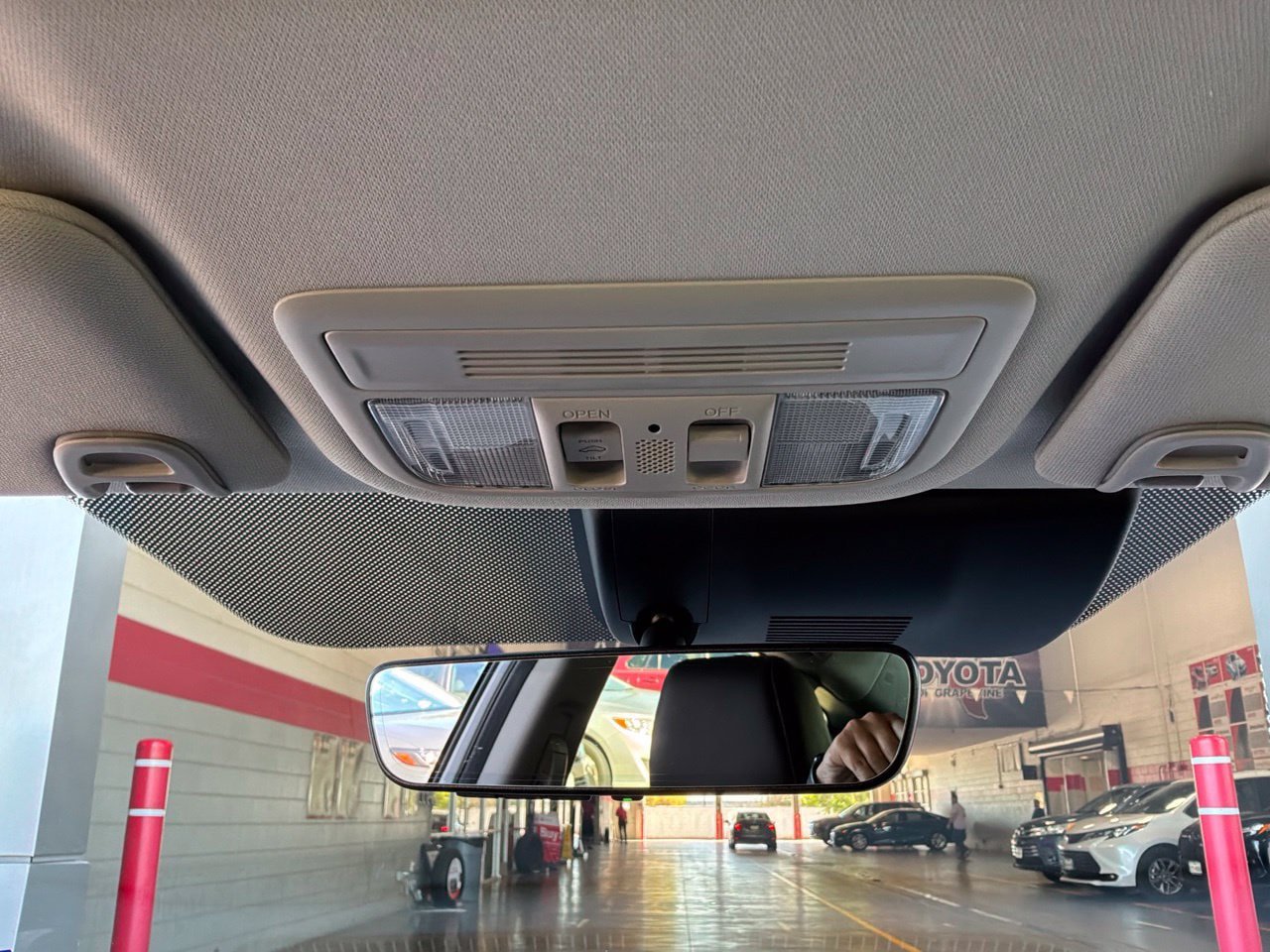 Used 2019 Honda Civic Touring image 18
