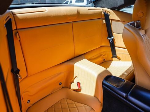 Used 2014 Ferrari California RWD image 28