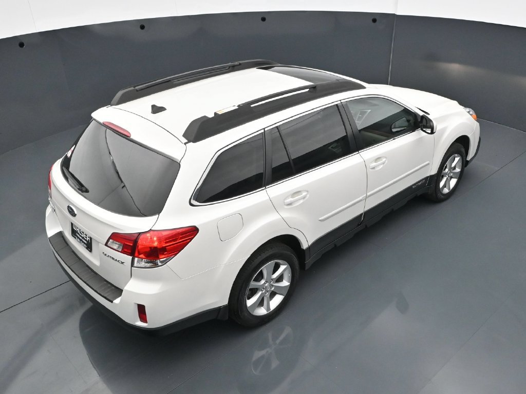 Used 2013 Subaru Outback 2.5i Limited AWD/4WD image 47