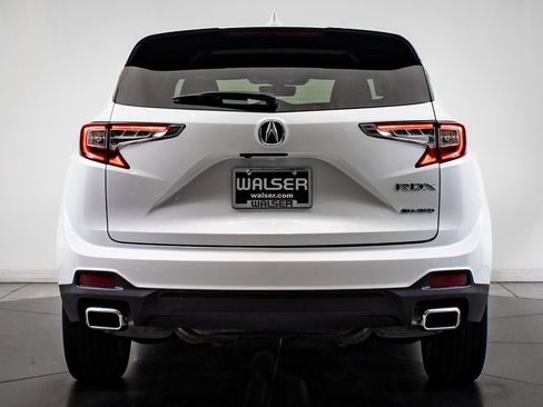 Certified 2025 Acura RDX SH-AWD image 7