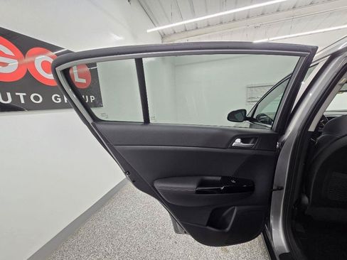 Used 2020 Kia Sportage EX AWD/4WD image 29