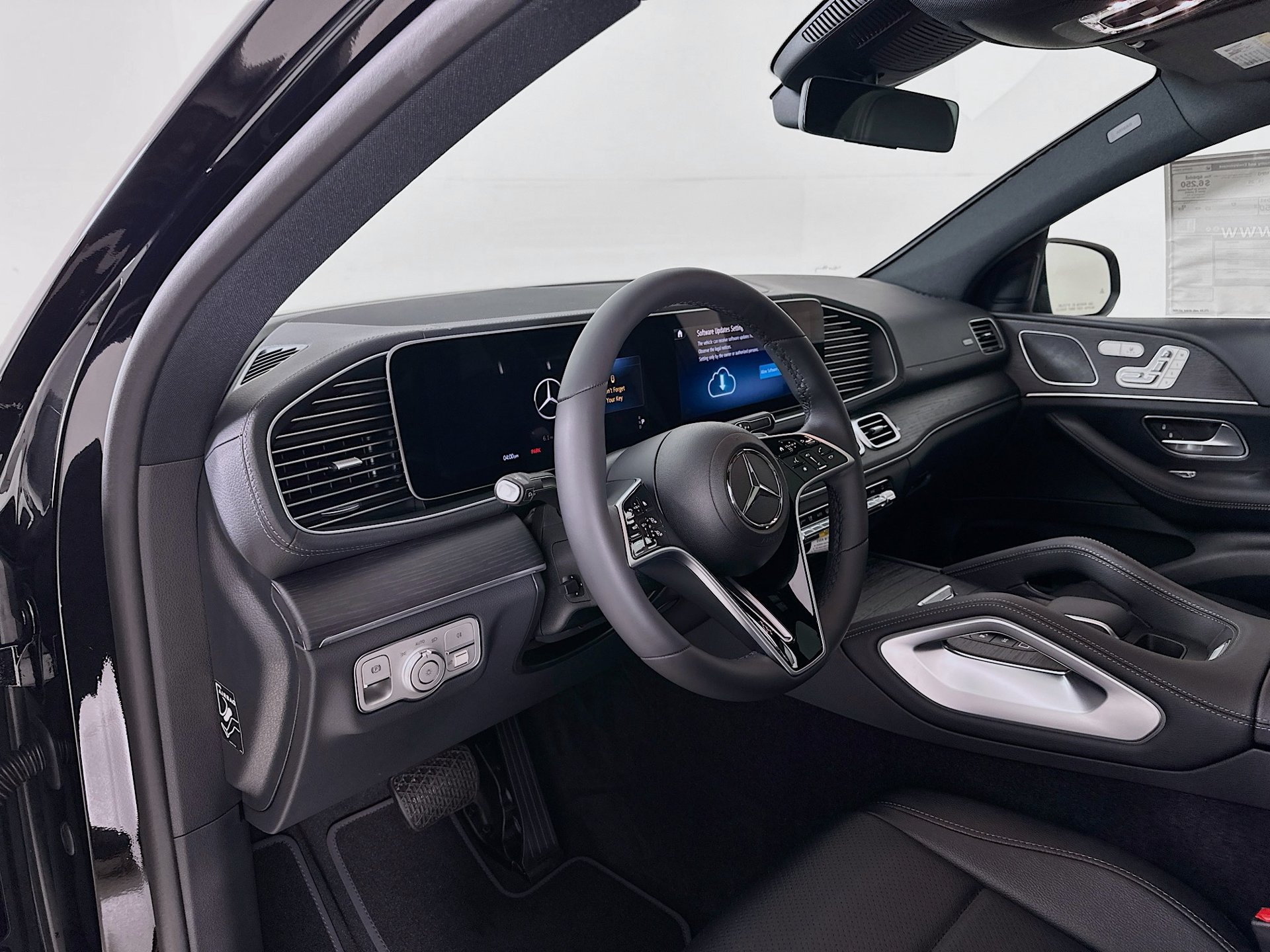 New 2026 Mercedes-Benz GLE 450 4MATIC Coupe image 10