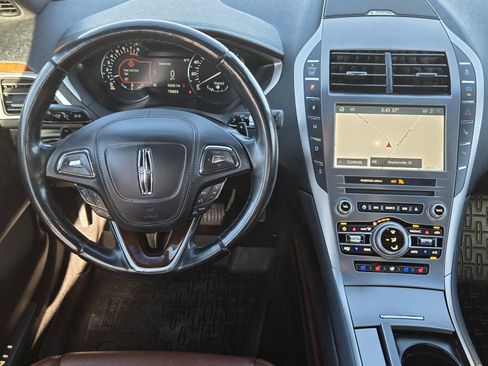 Used 2020 Lincoln MKZ Reserve w/ Monochromatic Package image 27