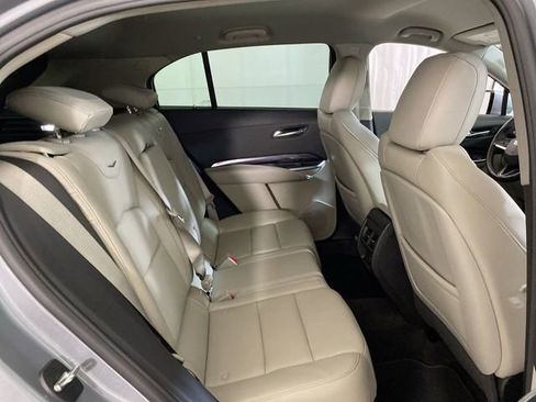 Used 2023 Cadillac XT4 Luxury image 31