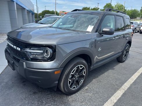 Used 2025 Ford Bronco Sport Outer Banks AWD/4WD image 8
